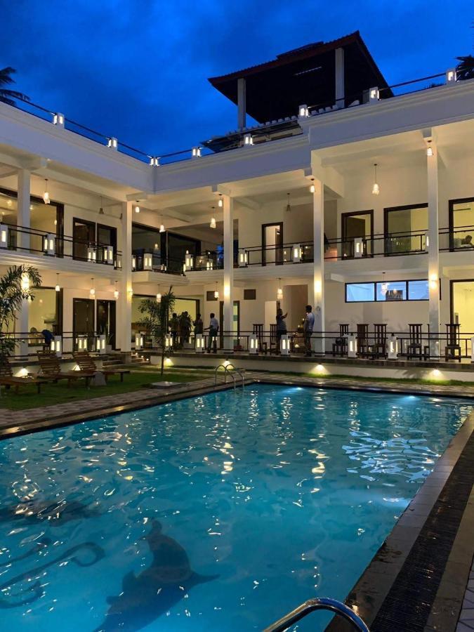 J7 Villaj Resort Trincomalee Esterno foto