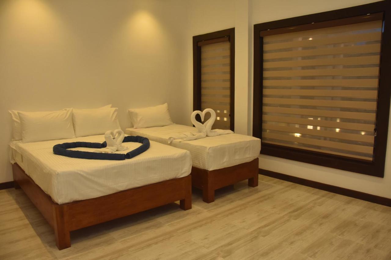 J7 Villaj Resort Trincomalee Esterno foto