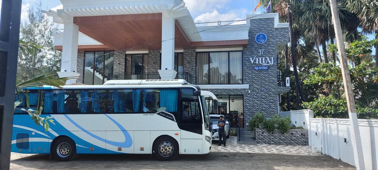 J7 Villaj Resort Trincomalee Esterno foto